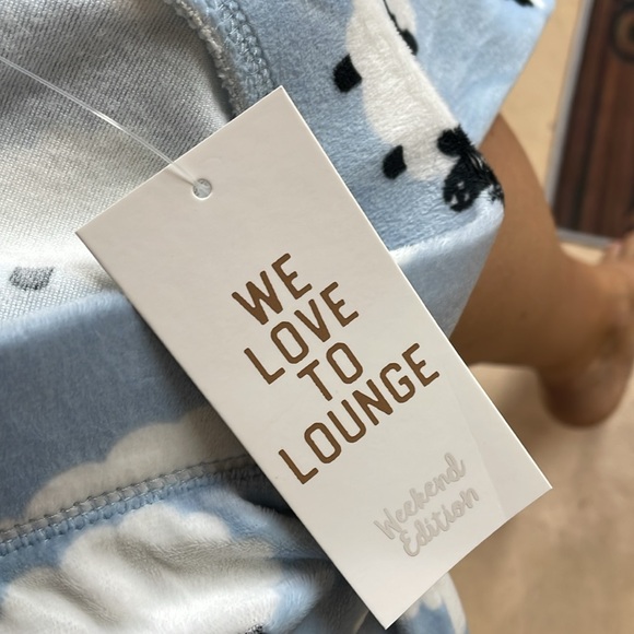 Sheep themed lounge leggings - Picture 7 of 8